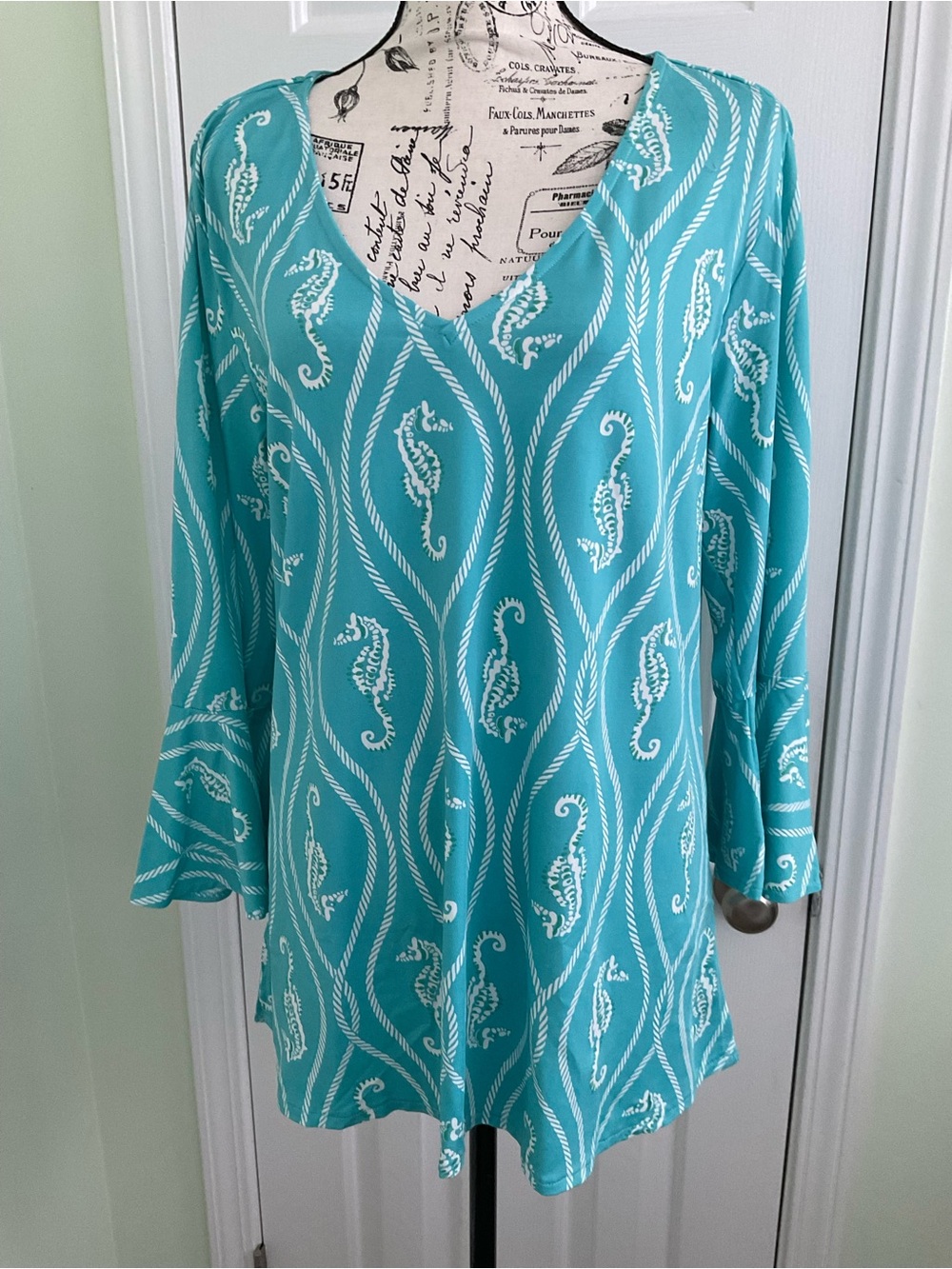 escapada Turquoise Seahorse Rope-Print V-Neck Tunic